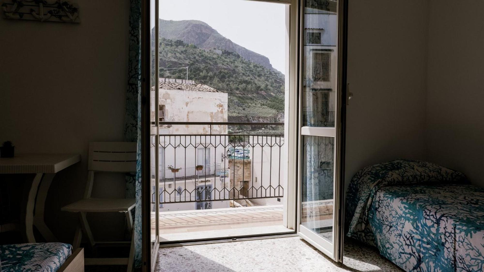 Umari Rooms Castellammare del Golfo Exterior foto